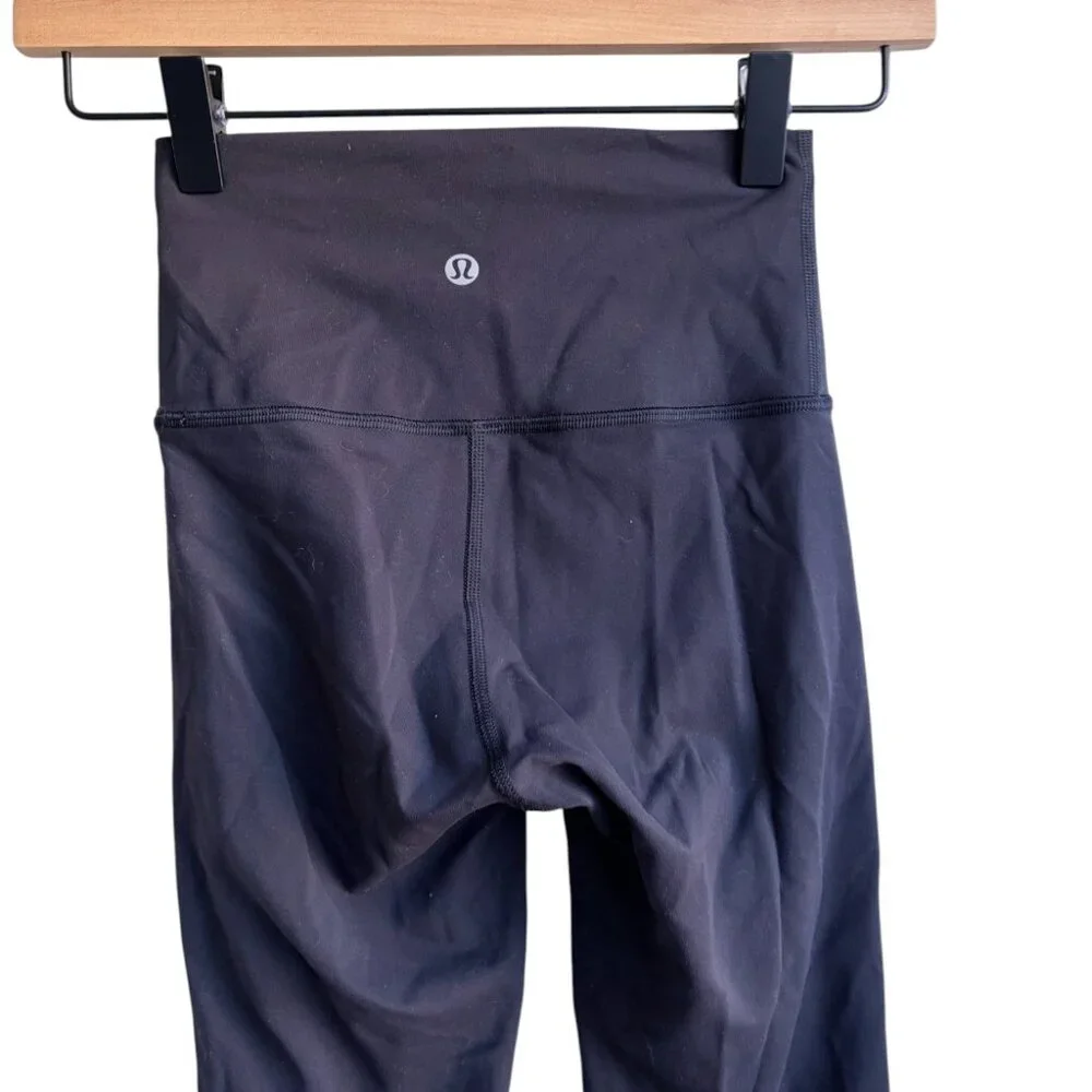 Like New, Lululemon Wunder Train Leggings 23" Inseam Size 2 High Waisted - Picture 4 of 9